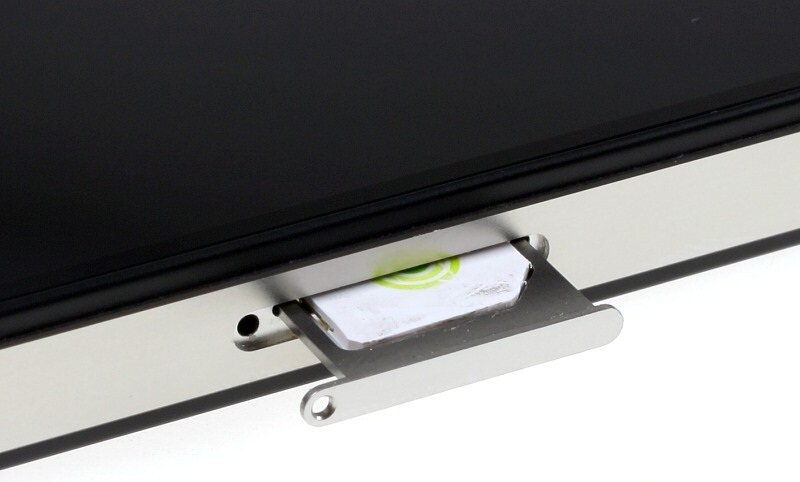 iphone-4-right-side-sim-tray